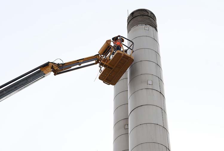 chimney workers